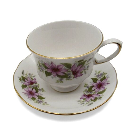 QUEEN ANNE Bone China Teacup and Saucer Purple Floral England Vintage - Picture 1 of 10
